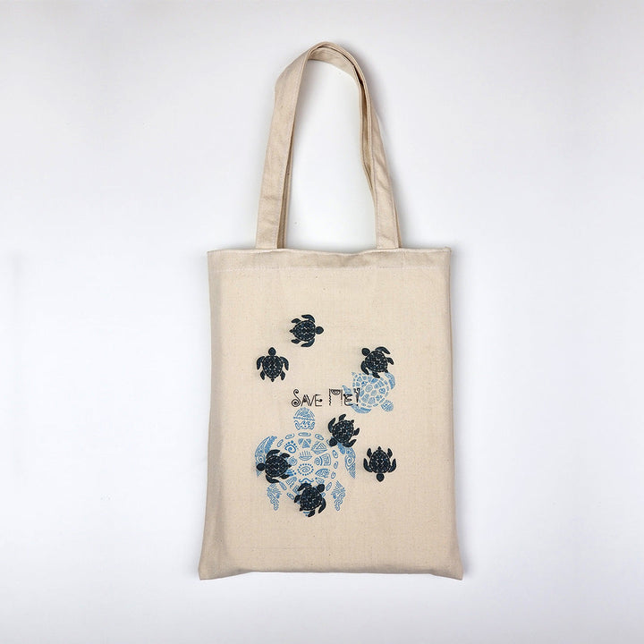 Tote bags in Egypt. Linen is the material used in the shopping bag. There is two different shapes Portrait tote bag & Landscape tote bag. It's Eco-friendly & fashion bag. 
