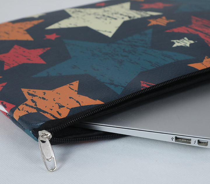 Leather Laptop Sleeves in Egypt. 13 inch & 15.6 inch Laptop pouch. It's suitable for MacBook air sleeve. You can find different designs for laptop cases / laptop covers.