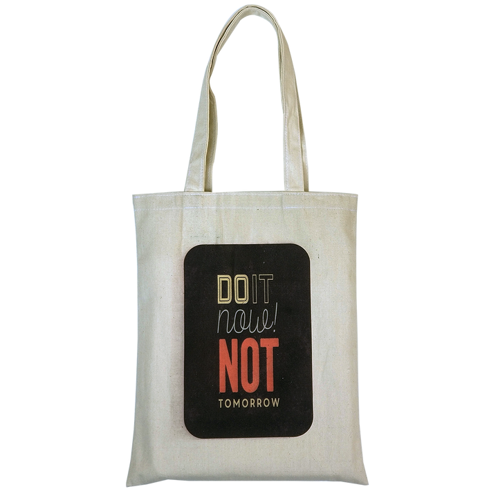 Tote bags in Egypt. Linen is the material used in the shopping bag. There is two different shapes Portrait tote bag & Landscape tote bag. It's Eco-friendly & fashion bag.