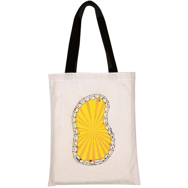 Tote bags in Egypt. Linen is the material used in the shopping bag. There is two different shapes Portrait tote bag & Landscape tote bag. It's Eco-friendly & fashion bag.